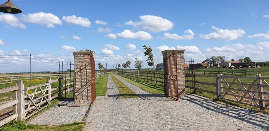 Vakantiehoeve 'T Goed Ter Leeuwen デ ハーン エクステリア 写真